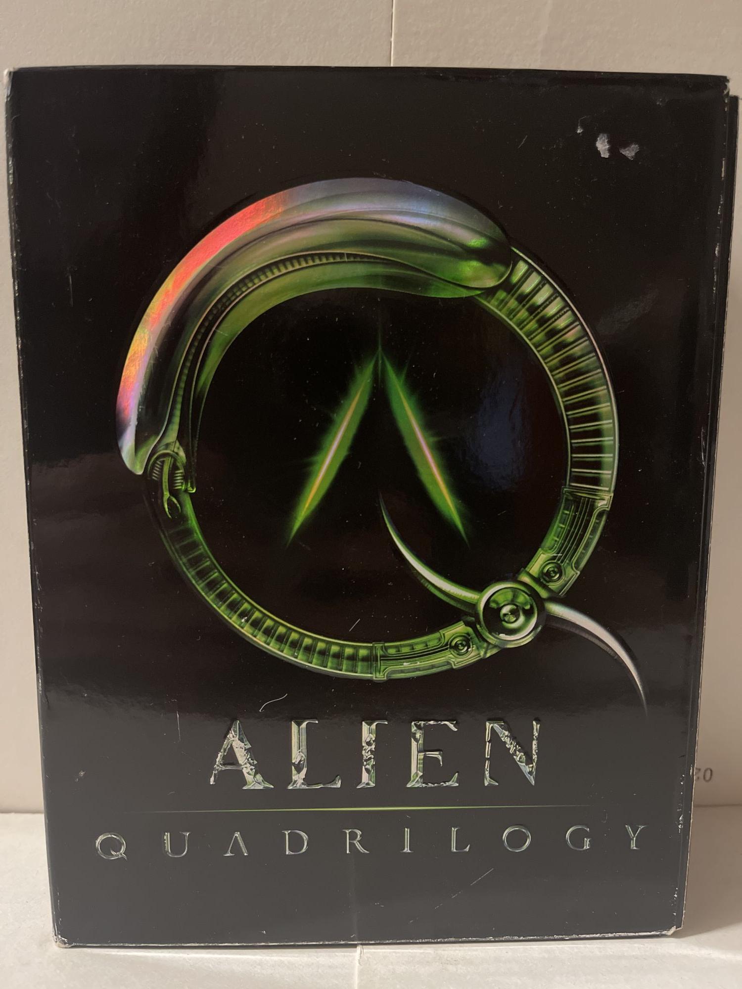 Alien Quadrilogy Alien / Aliens / Alien 3 / Alien Resurrection | David ...
